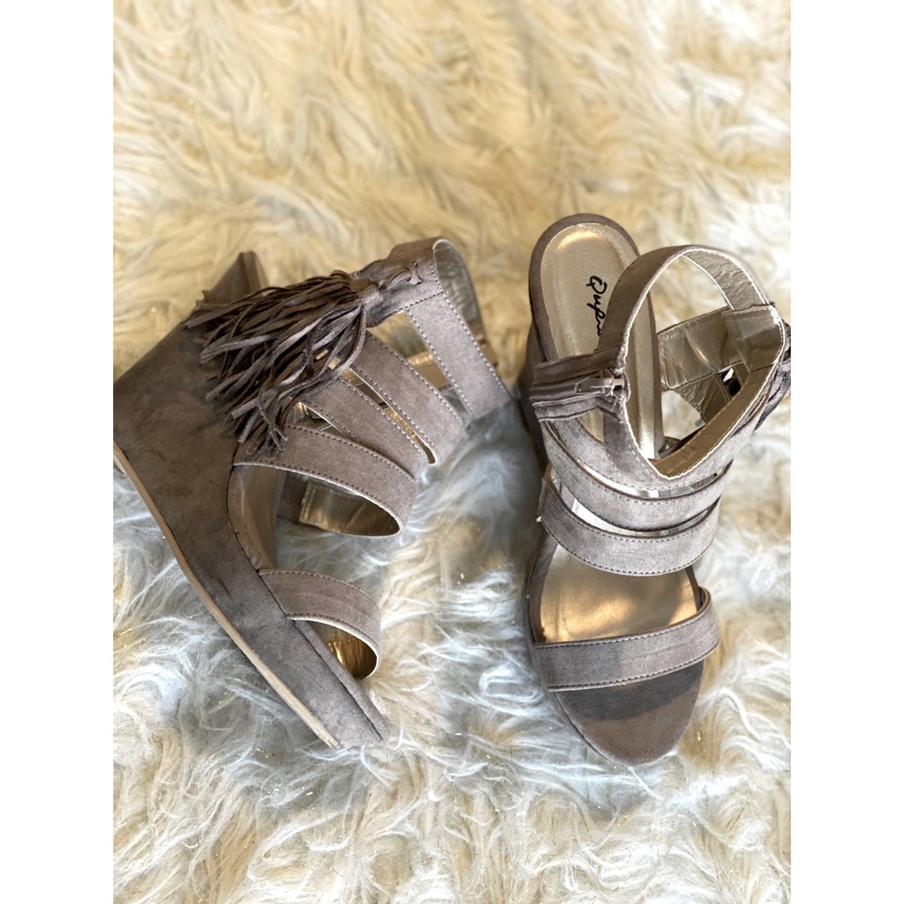 Tan Brown wedge heels